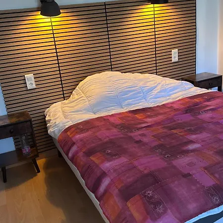 Villa Sud Méditerranée 3 Pour 7 Personnes Arrivées 15h Départs 11h Piscine Proche Village Commerces Plages Et Espagne *